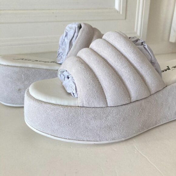 NWOT Free People Almost Paradise White Suede Platforms Sz 38.5 - Picture 2 of 8
